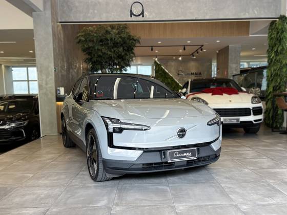 VOLVO EX30 69 KW ELÉTRICO ULTRA